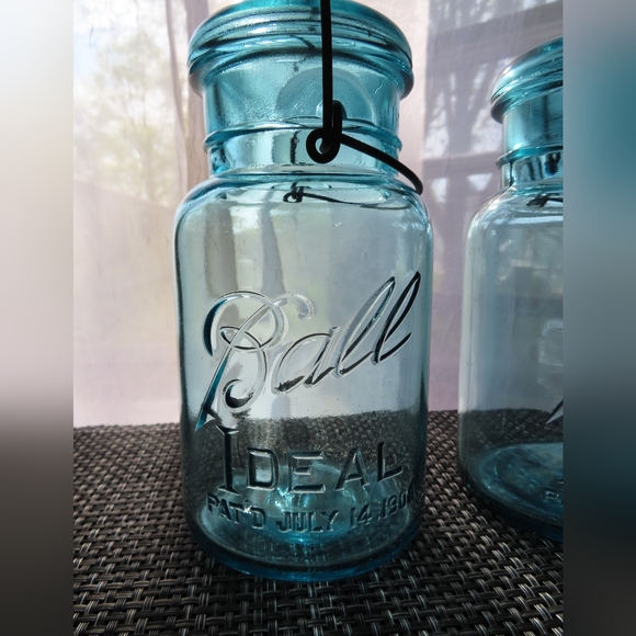 Vintage Antique Ball Mason Jars - Picture 2 of 12